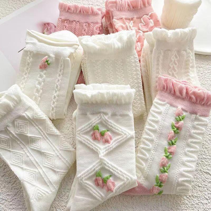Cozy Lune BloomKnit Socks – 5-Pair Embroidered Set