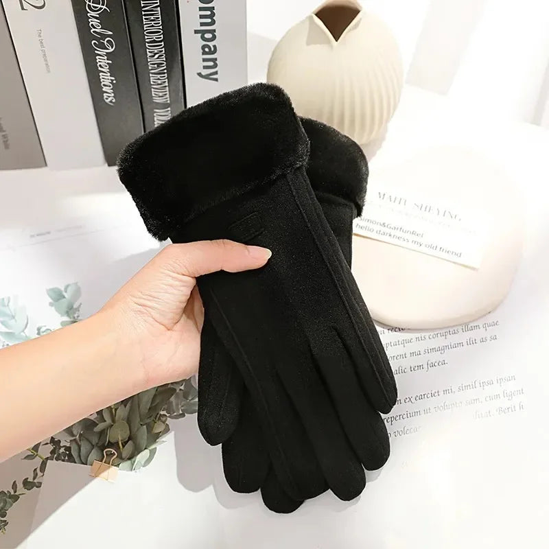 Cozy Lune FrostTouch Gloves – Premium Faux Fur Touchscreen Gloves