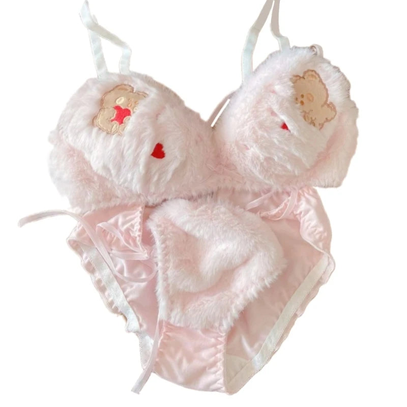 Cozy Lune Lovie Set – Fluffy Bikini with Bear & Heart Details