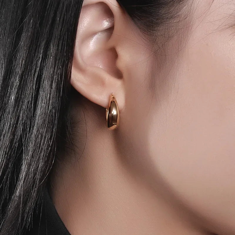 Cozy Lune Gold Chunky Hoop Earrings