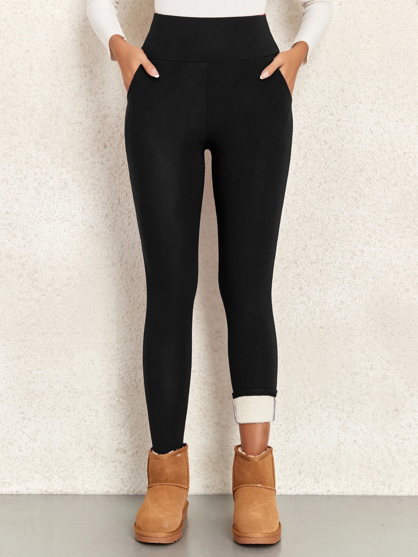 Cozy Lune HeatFlex Pocket Leggings β Fleece-Lined Winter Comfort