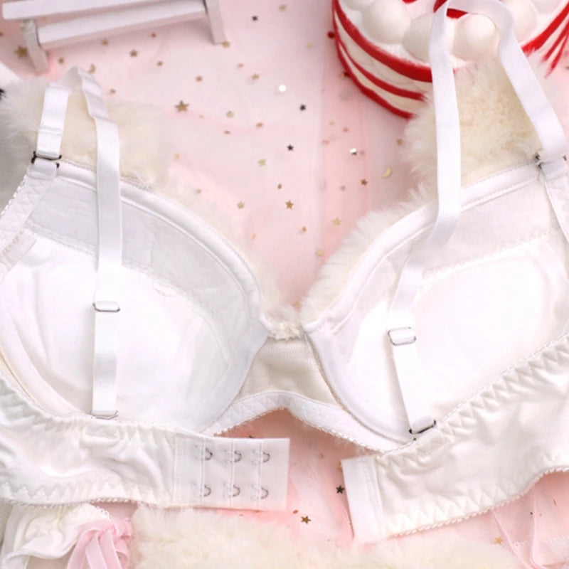 Cozy Lune Lovie Set – Fluffy Bikini with Bear & Heart Details