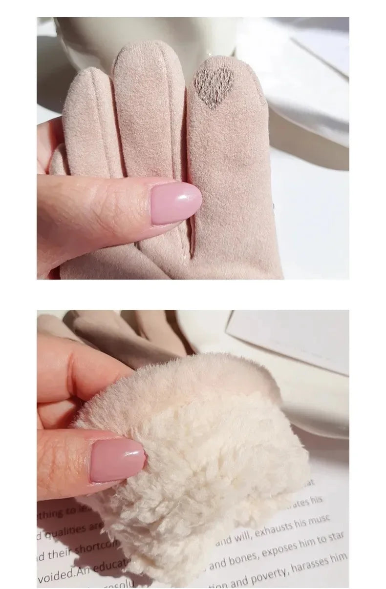 Cozy Lune FrostTouch Gloves – Premium Faux Fur Touchscreen Gloves