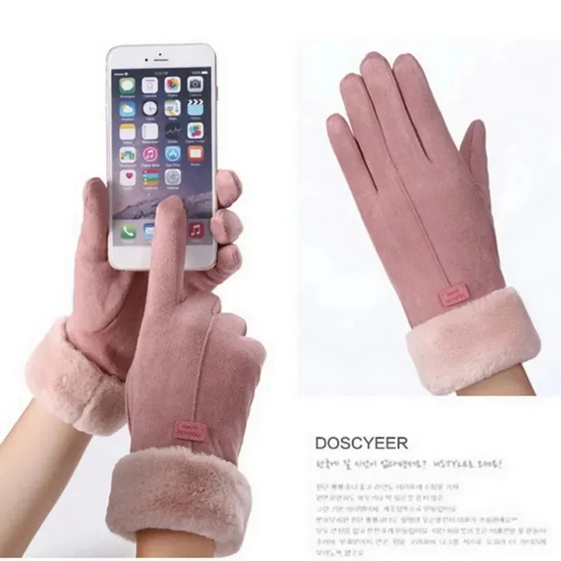 Cozy Lune FrostTouch Gloves – Premium Faux Fur Touchscreen Gloves