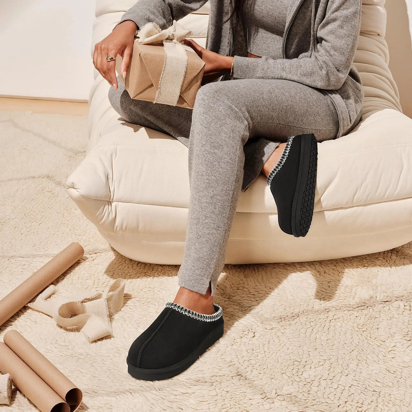 Cozy Lune CloudSteps – Premium Warm Slippers