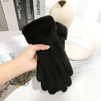 Cozy Lune FrostTouch Gloves – Premium Faux Fur Touchscreen Gloves