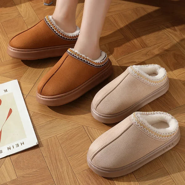 Cozy Lune CloudSteps Home – Premium Fleece Slippers