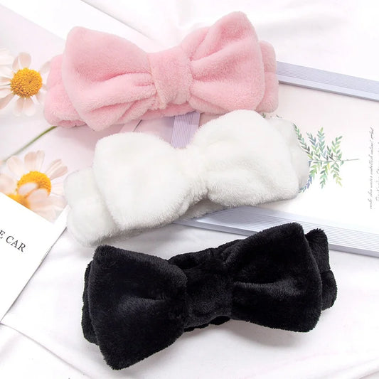 Cozy Lune Fluffy Bow Band – Soft Headband for Skincare & Self-Care