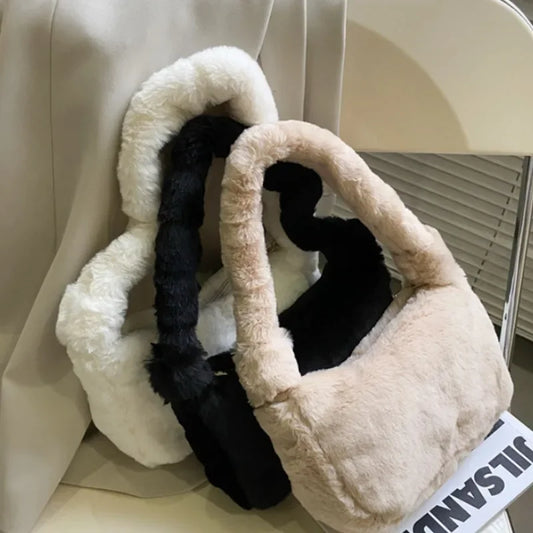 Cozy Lune PlushTote – Faux Fur Shoulder Bag
