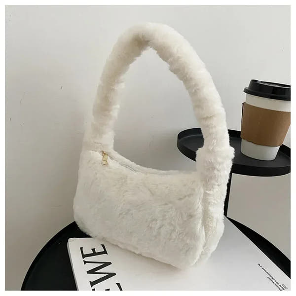 Cozy Lune PlushTote – Faux Fur Shoulder Bag