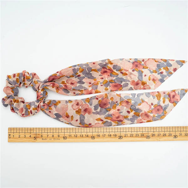 Cozy Lune Satin Ribbon Scrunchie – Elegant Hair Tie with Flowing Bow