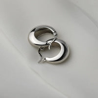 Cozy Lune Gold Chunky Hoop Earrings