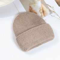 Cozy Lune CloudKnit Beanie – Soft Ribbed Winter Hat
